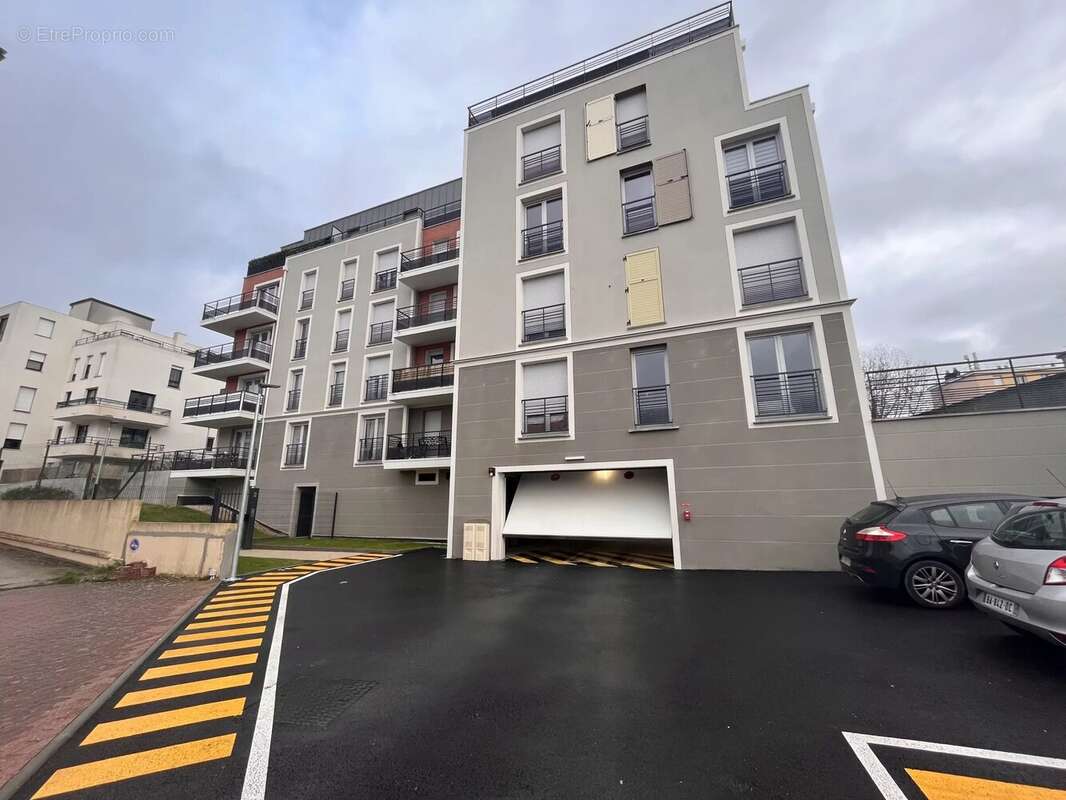 Appartement à PLAISIR