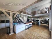 Maison à VILLENEUVE-L&#039;ARCHEVEQUE