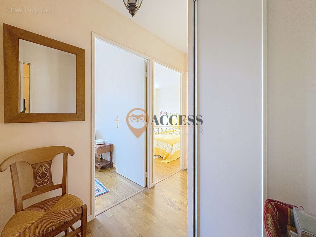 Appartement à HOUILLES