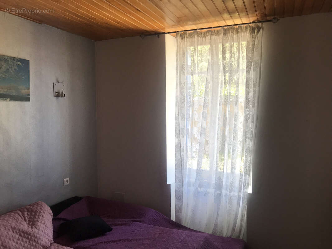 Appartement à ROSIS