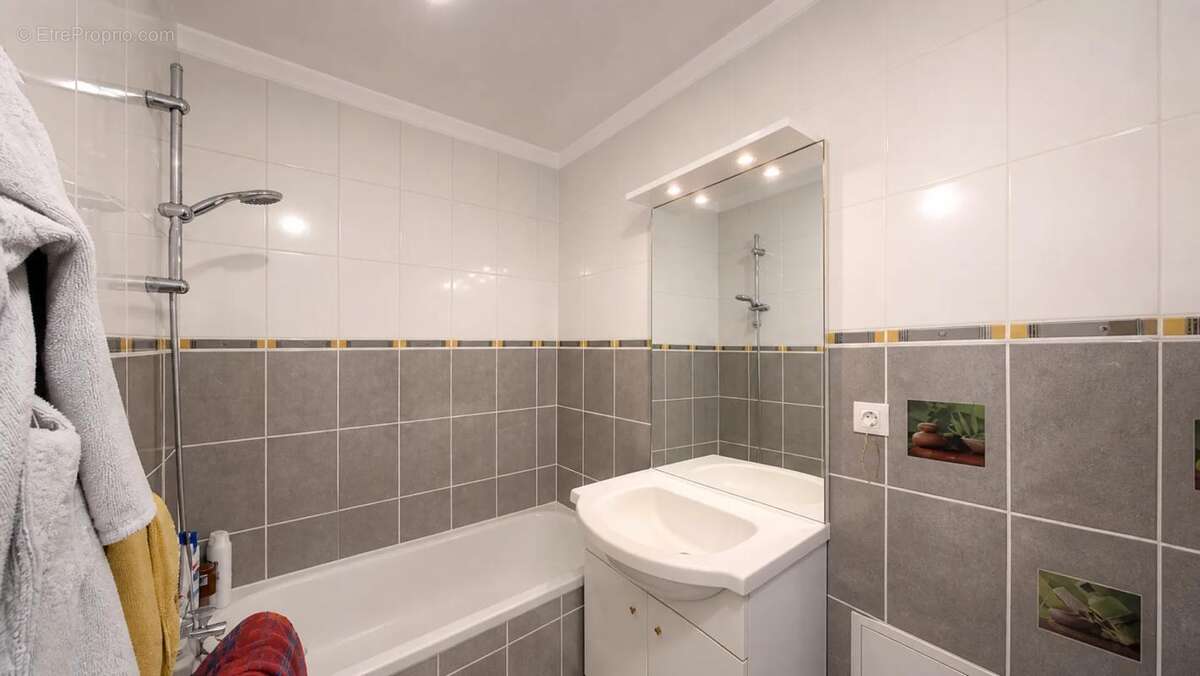Appartement 3 pièces de 67 m² à Tarnos - photo 9