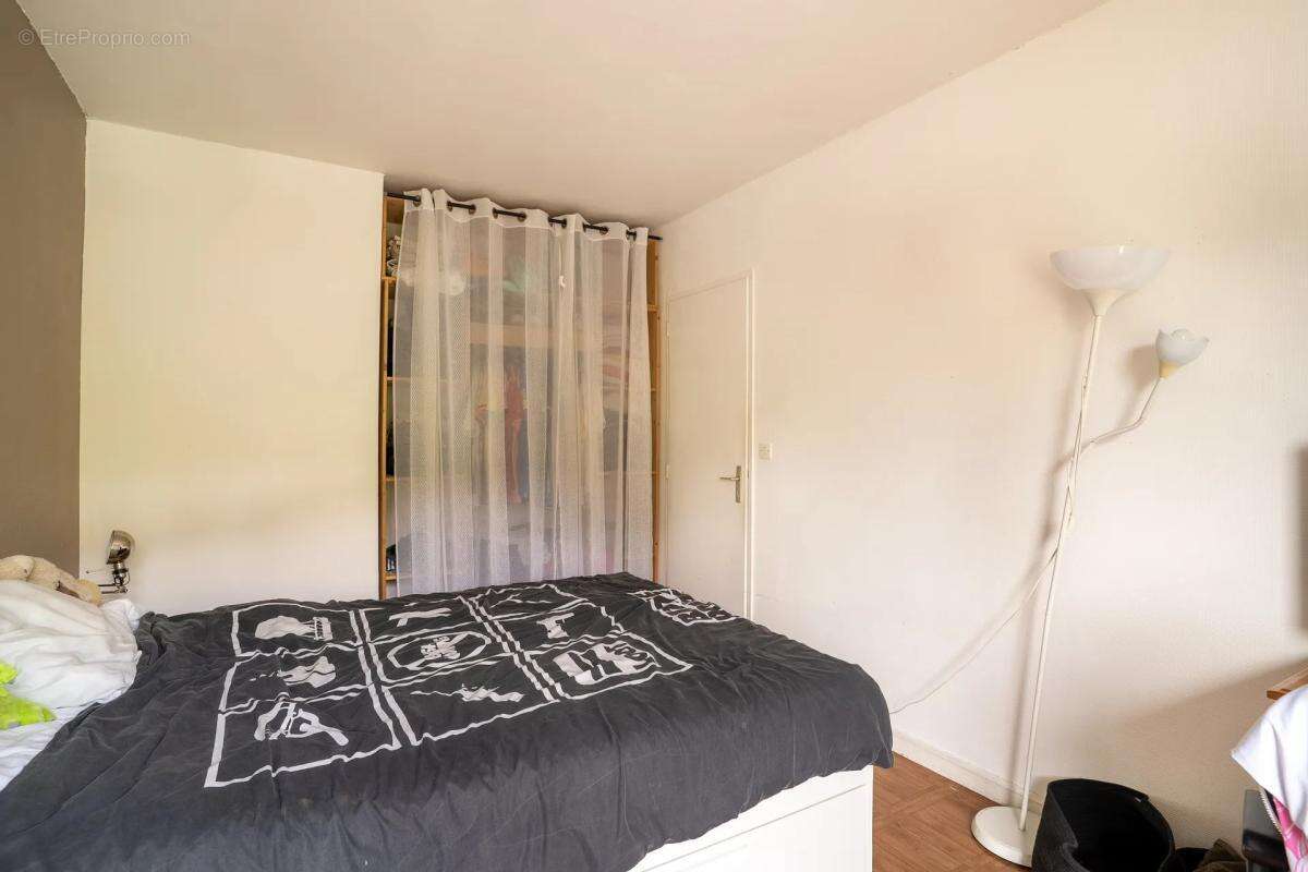 Appartement de 4 pièces de 81 m² à Déville-lès-Rouen - photo 7
