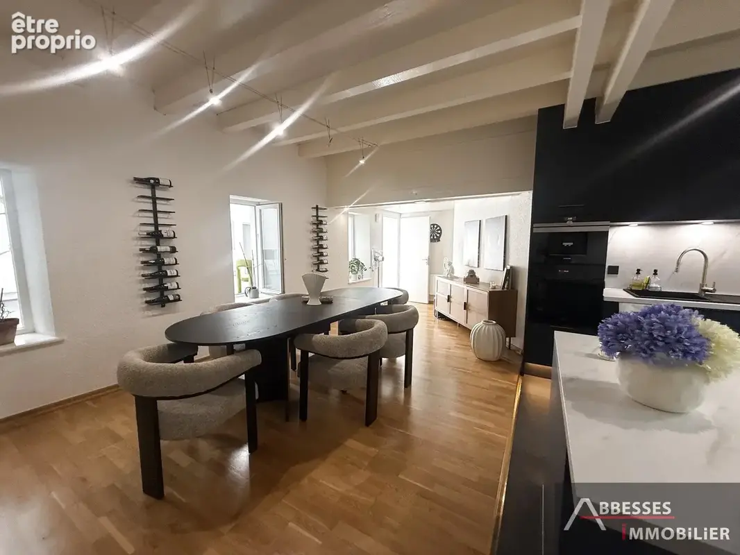 EN EXCLUSIVITÉ - CENTRE VILLE : Au 2ème et dernier étage : Superbe appartement esprit loft de type F5 - photo 14