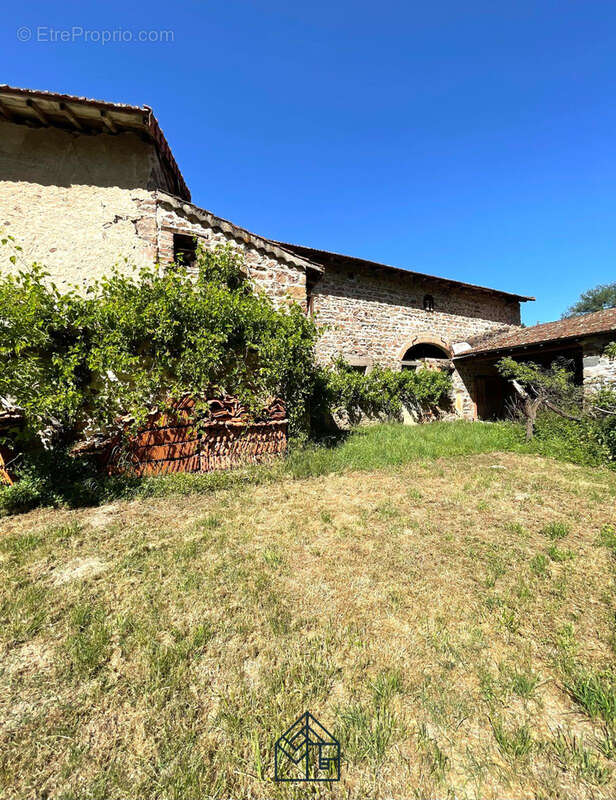 Maison à NEAUX