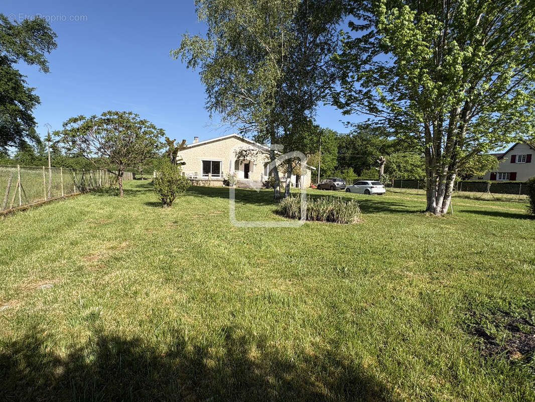 Maison à BETAILLE
