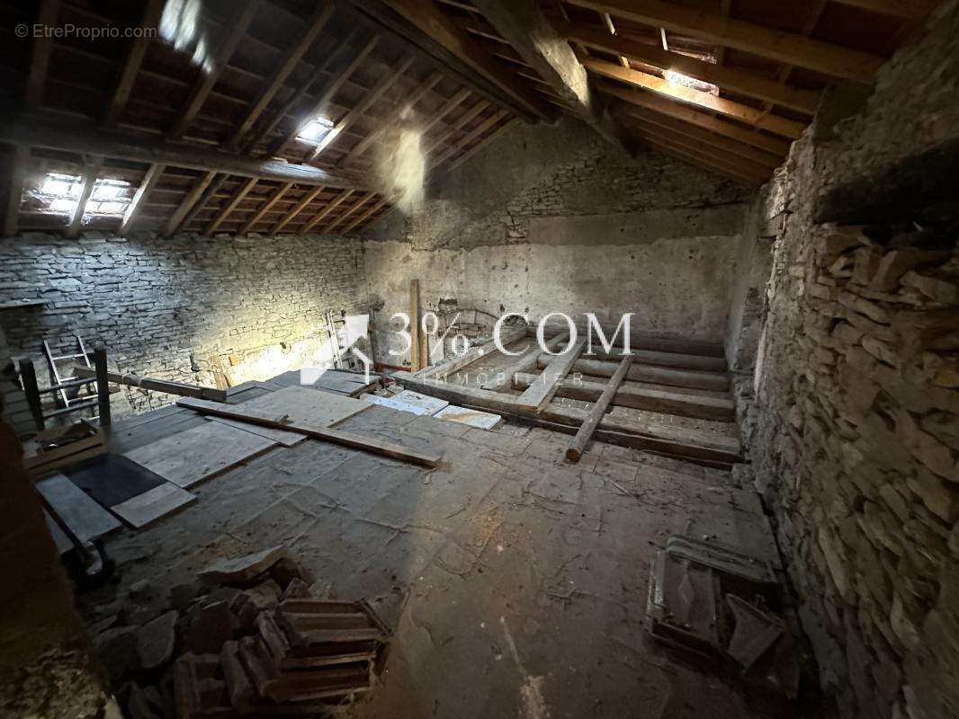 Maison à EINVILLE-AU-JARD