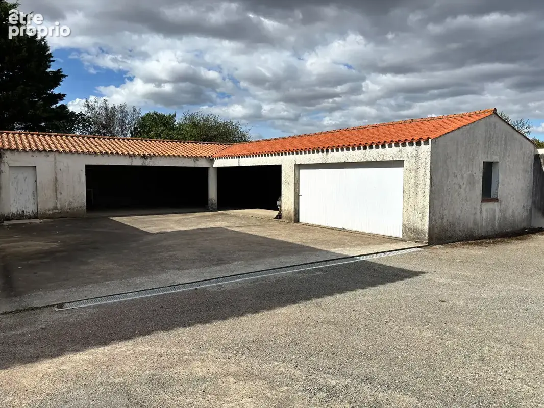 Maison 5 pièces 184 m² à vendre à Challans (85300) - photo 3