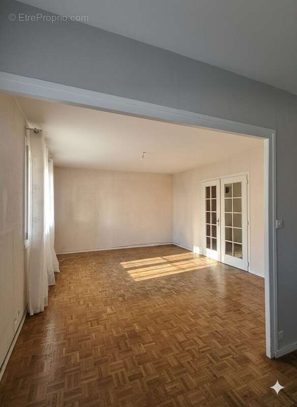 Appartement à FONTAINE-LES-DIJON