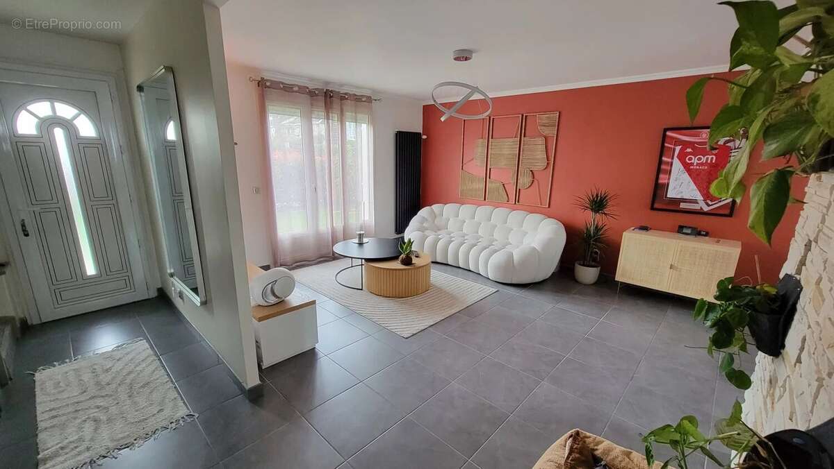 Maison à CHELLES