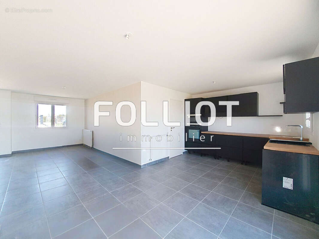 Maison (71m²) - Saint Germain Sur Ay (50430) - A VENDRE - photo 2