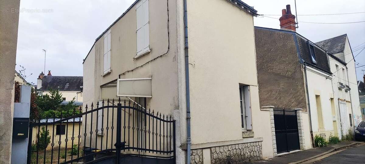 Maison 56 m² à Tours  - photo 6