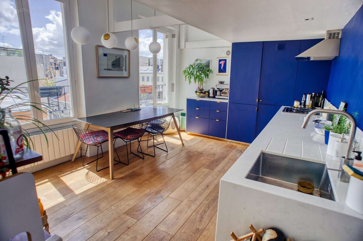 Photo 2 - Appartement à PARIS-11E