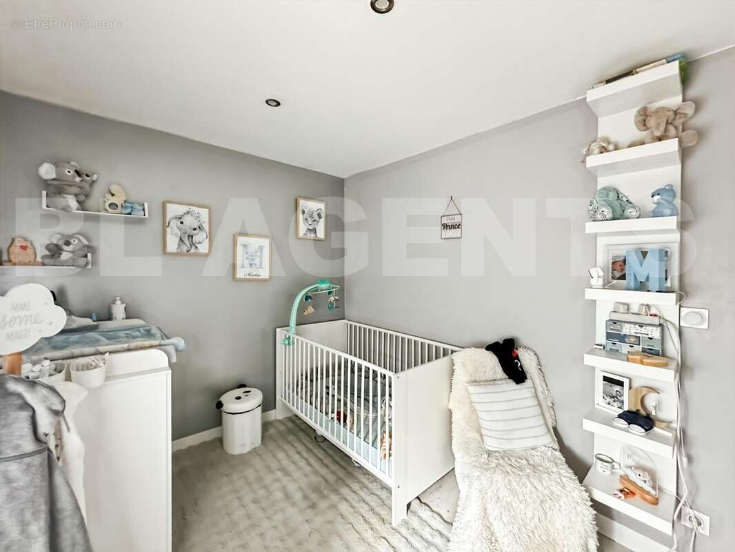 Photo_16_8e30 - Maison à LES MAZURES