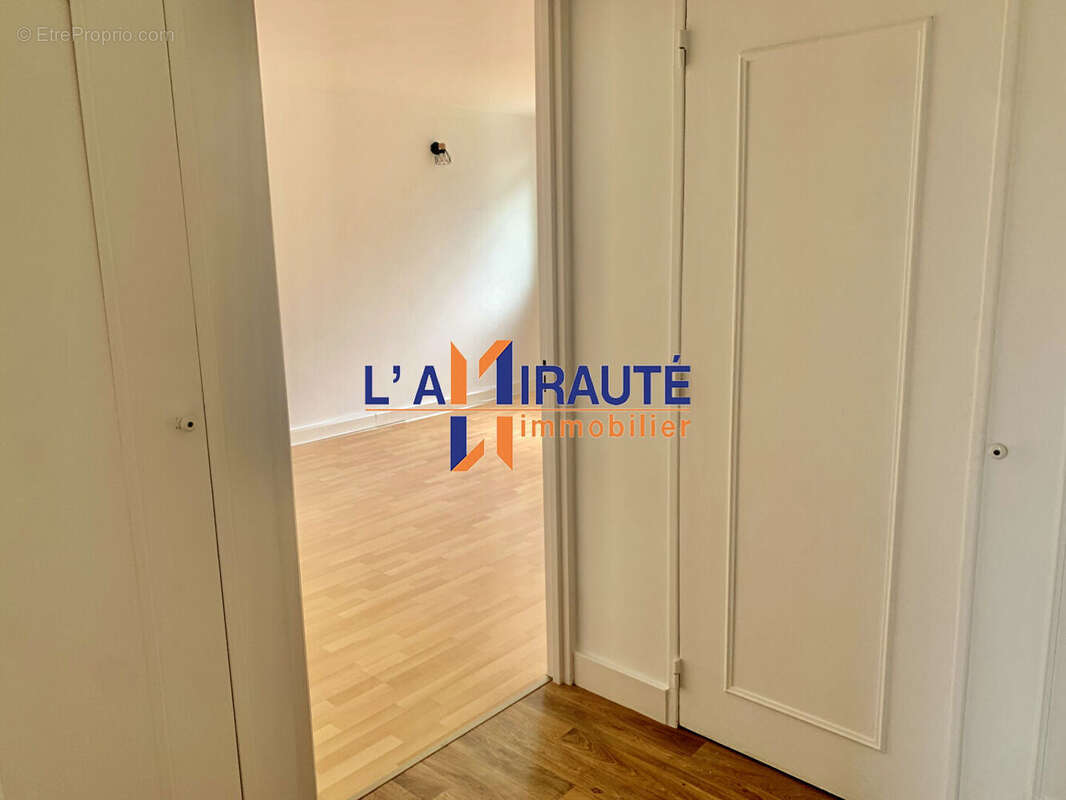 Appartement à MAISONS-LAFFITTE