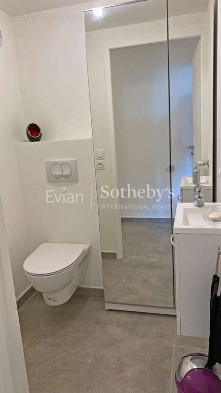 Appartement à EVIAN-LES-BAINS