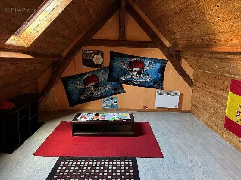 Maison 94 m² à Pont-Sur-Yonne  - photo 7