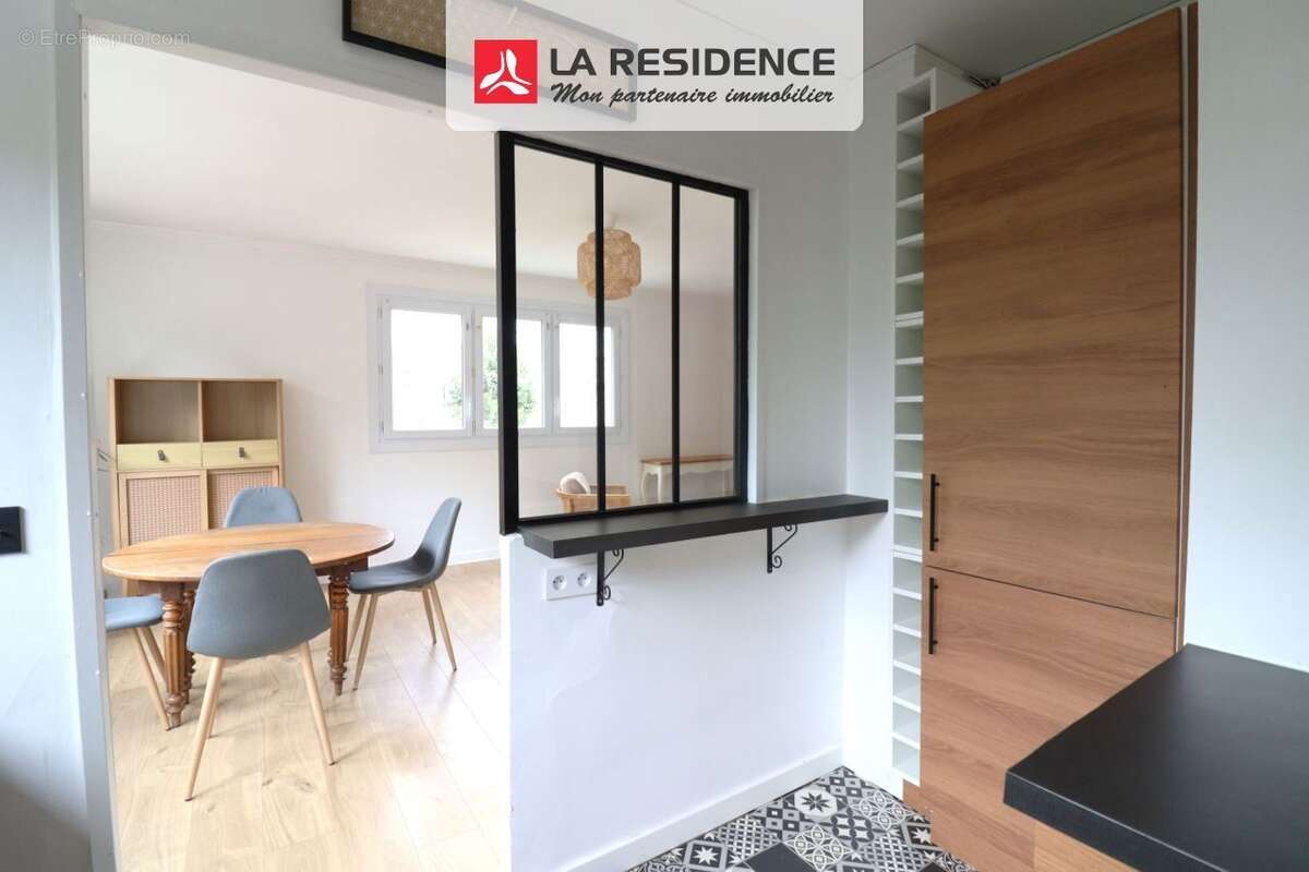 Appartement à VERSAILLES