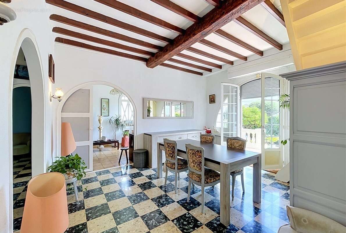 Maison à ANTIBES