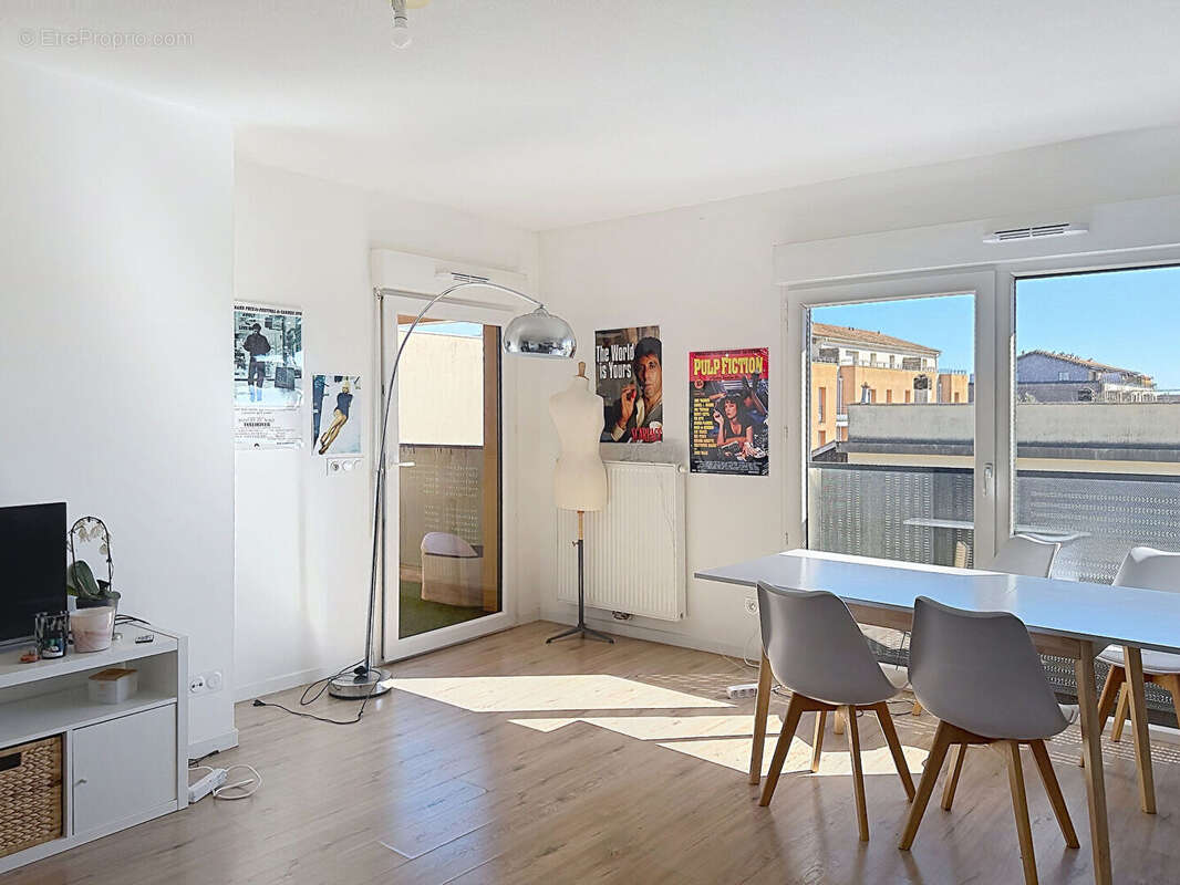 Appartement à VILLENAVE-D'ORNON