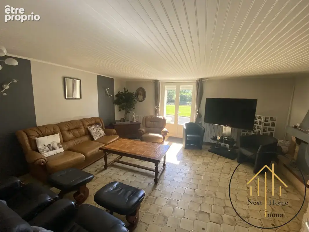 Maison 8 pièces 212 m² à vendre à Oriolles (16480) - photo 6