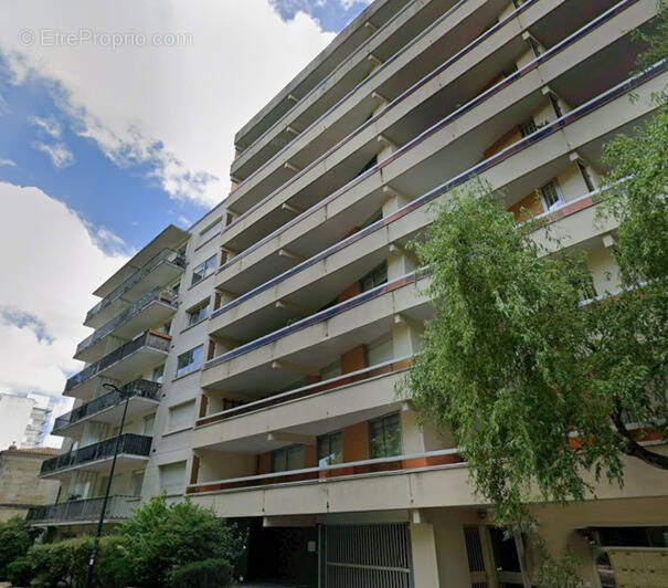 Photo 1 - Appartement à BORDEAUX
