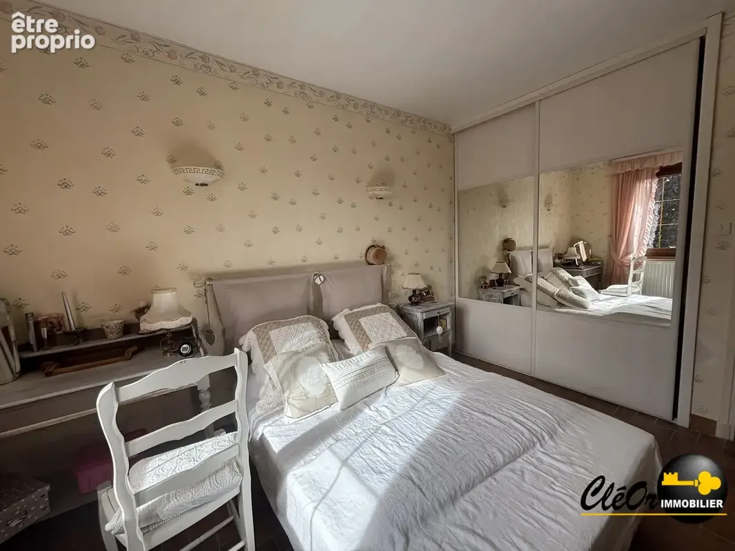 Maison 5 pièces 108 m² à vendre à Varennes-Le-Grand (71240) - photo 8
