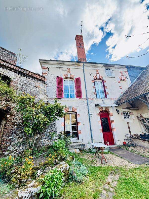 Maison à SELLES-SUR-CHER