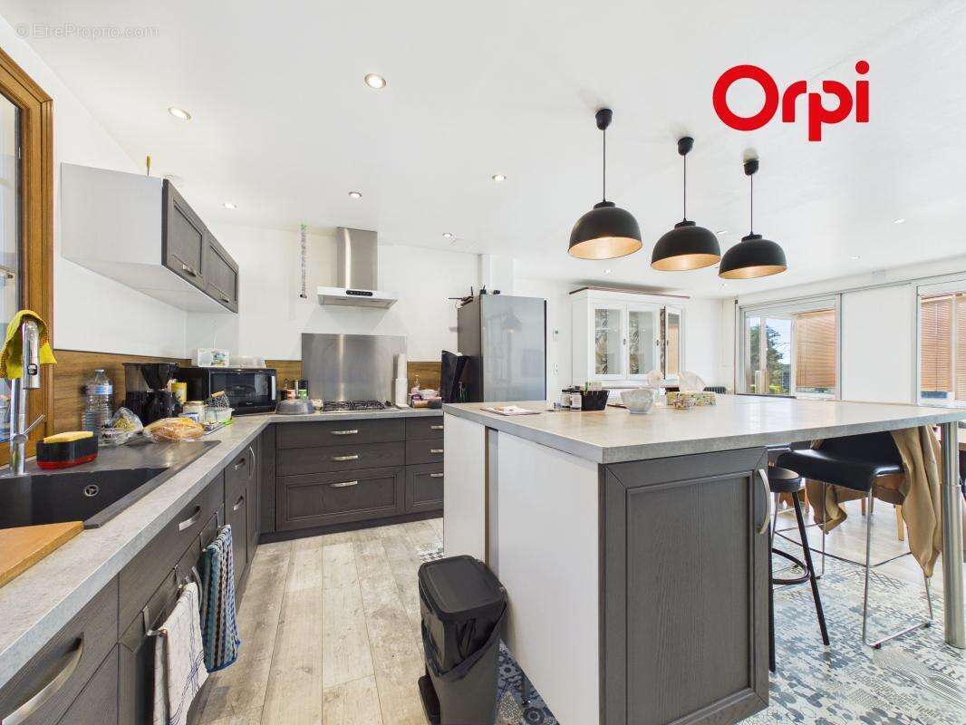 Maison 150 m², accès au centre-ville de Bernay à pied - photo 6