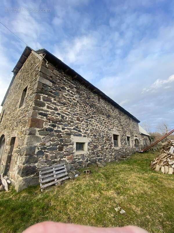 Corps de ferme, maison et grange - photo 4