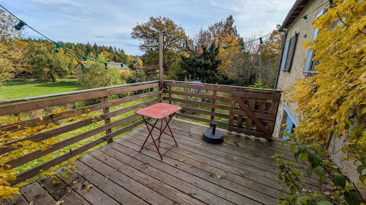 Maison à LAROQUEBROU