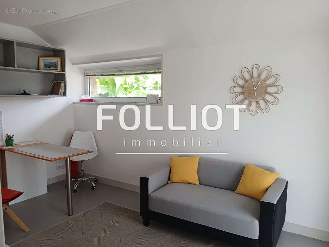 Appartement à SAINT-HILAIRE-DU-HARCOUET