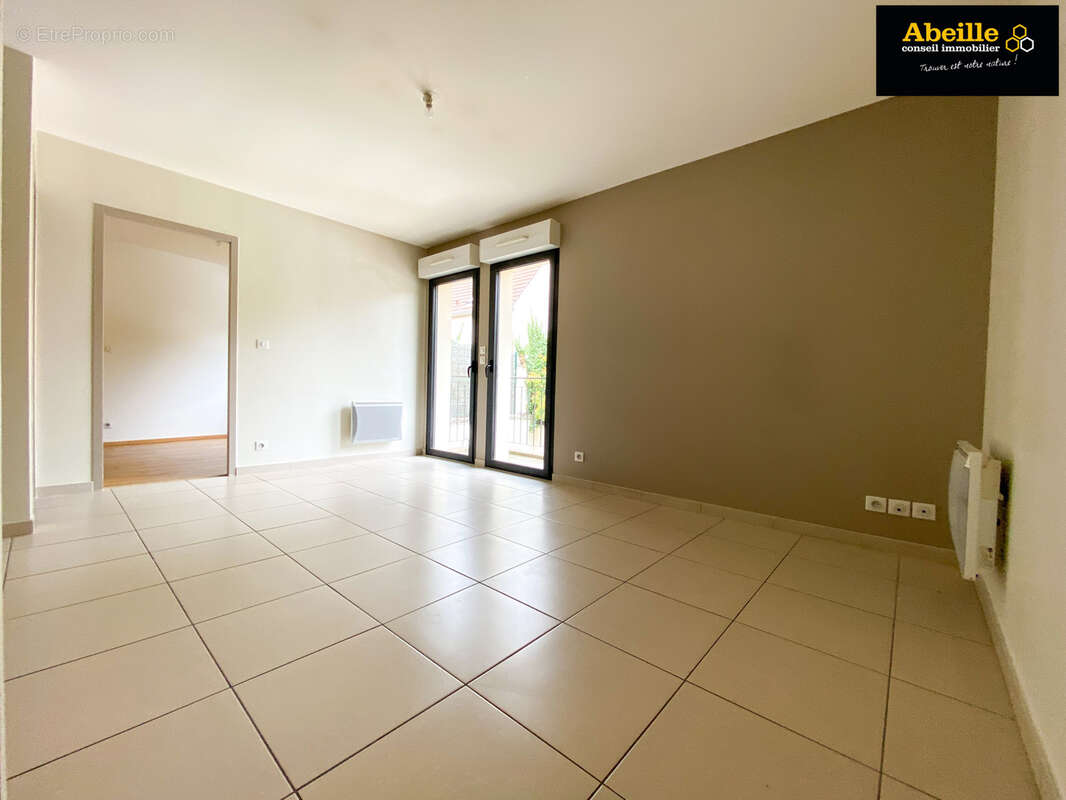 Appartement à SAINT-CHERON