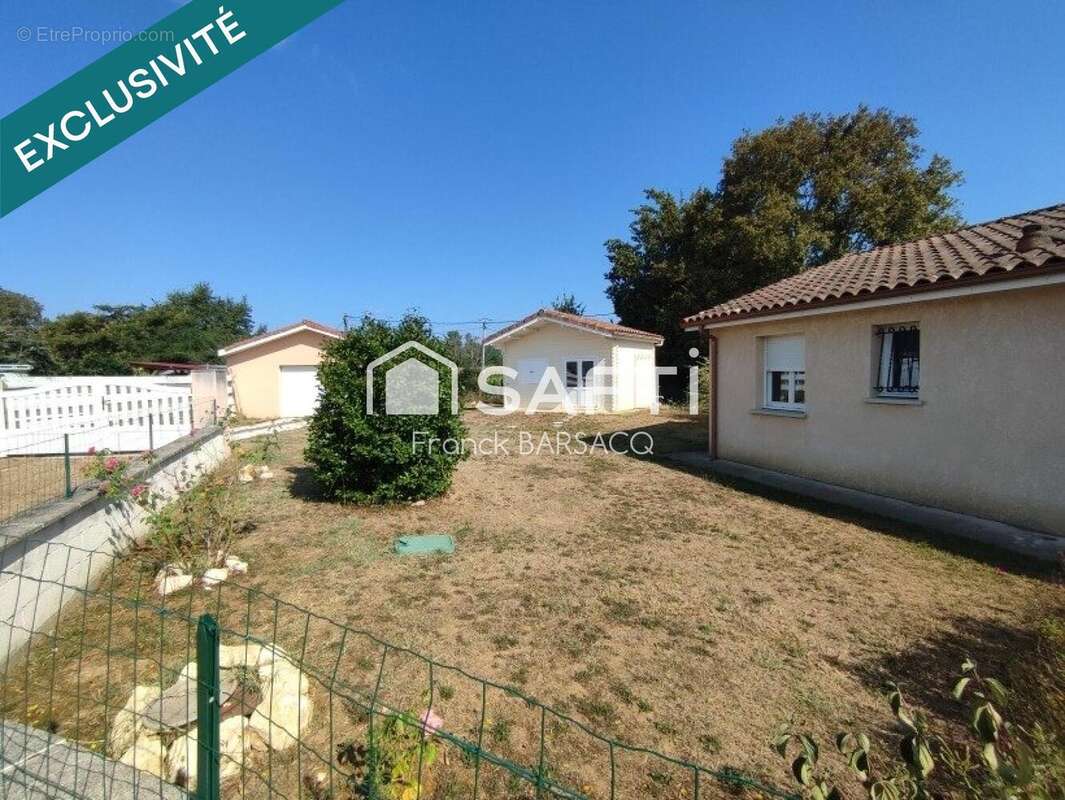 Maison 90 m² à Cazaubon  - photo 8
