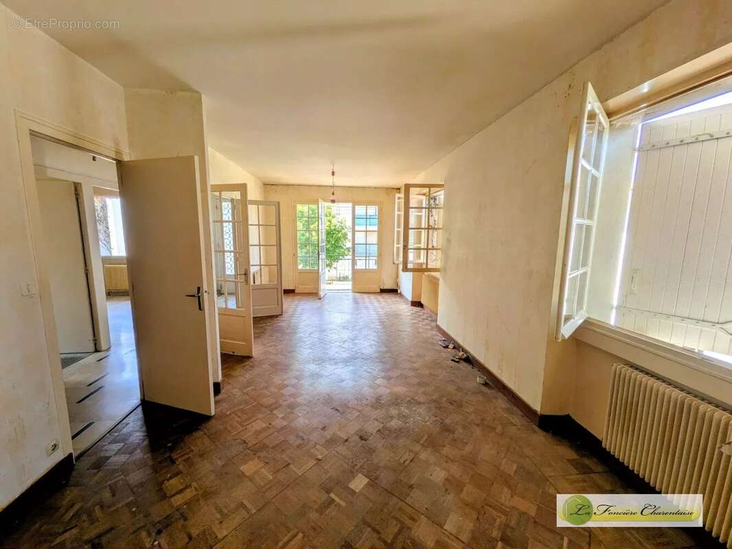 Maison 107 m² à Angouleme  - photo 2