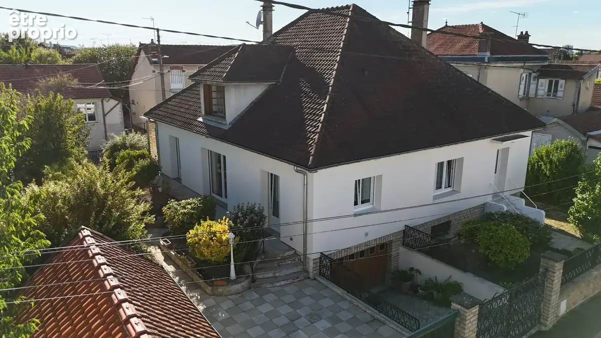 Maison d'architecte de 210 m2 sur la commune de Les Noës Près Troyes - photo 3