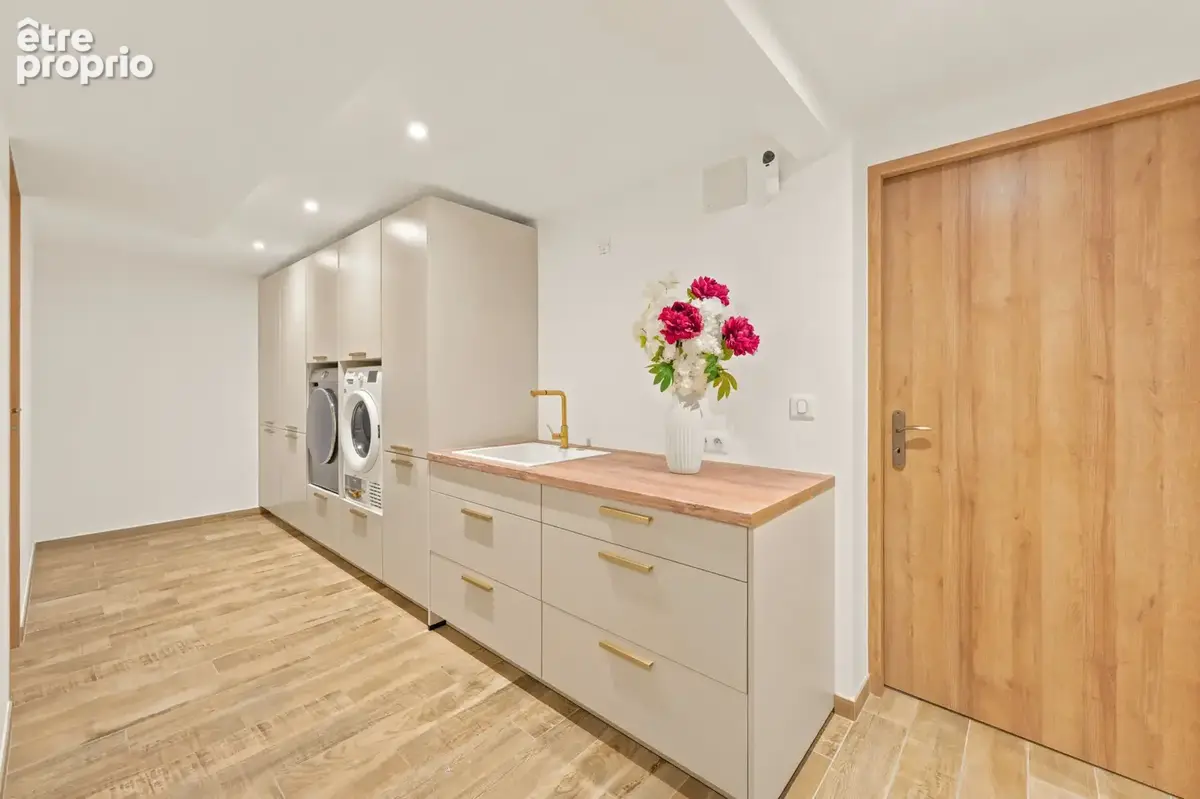 Maison à vendre 7 pièces PREVESSIN MOENS (01) - photo 16