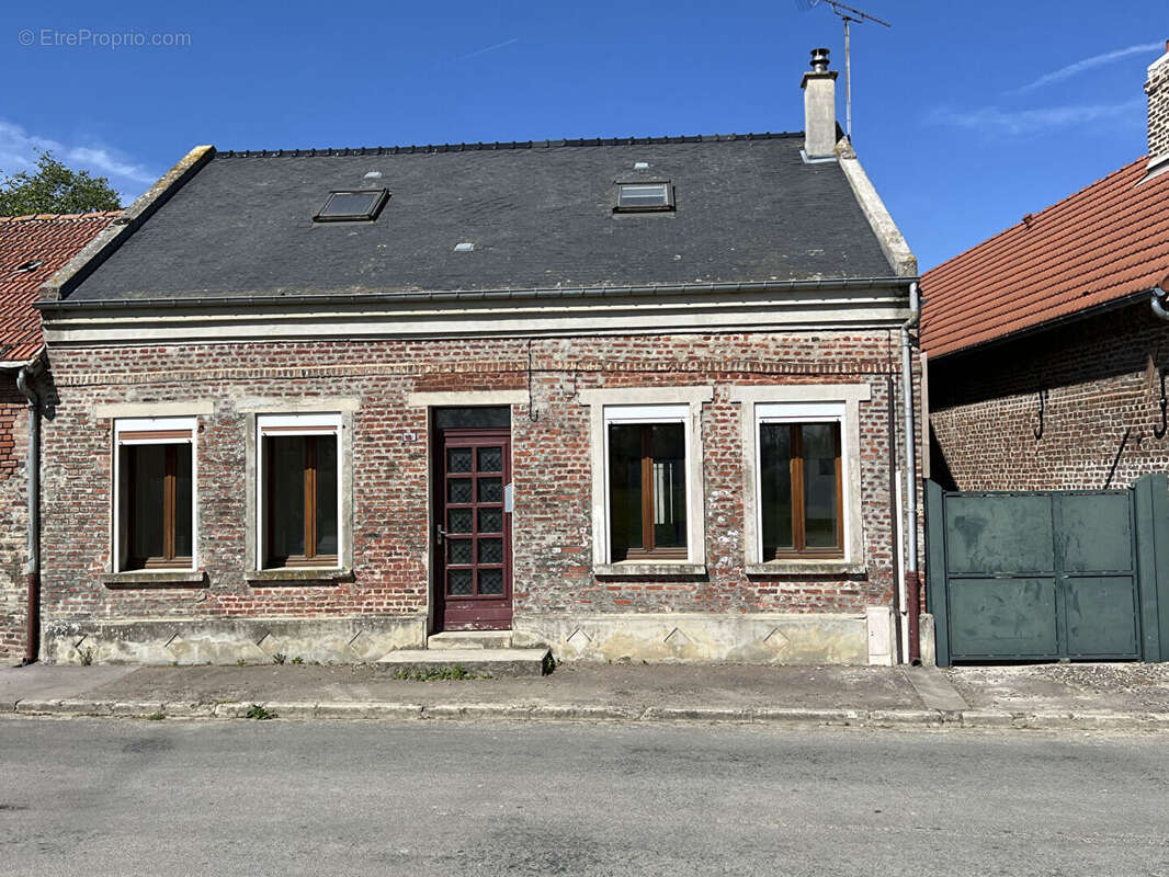 Maison à ANGUILCOURT-LE-SART
