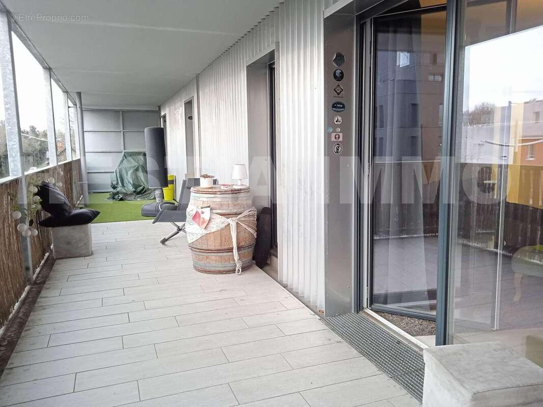 _copie-0_IMG_20250219_181240 - Appartement à NANTES