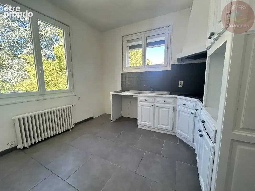 Maison de ville avec jardin et 3 logements - photo 3