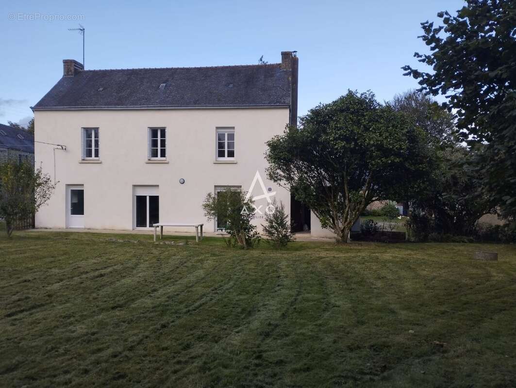 Maison à QUERRIEN