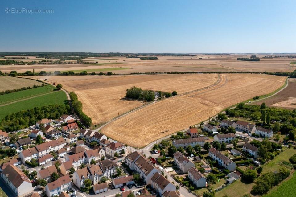 Terrain à ABLIS