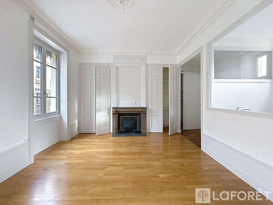 Appartement à LYON-1E