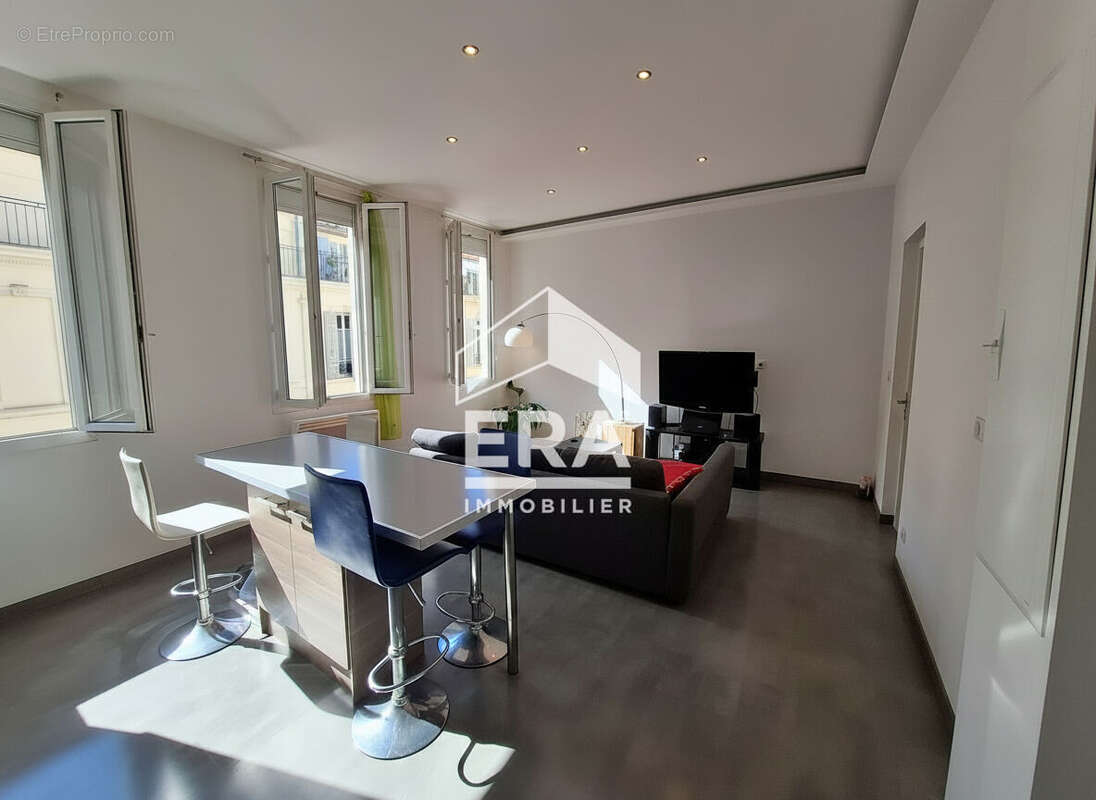 Appartement 53m² à marseille 5e arrondissement - photo 2