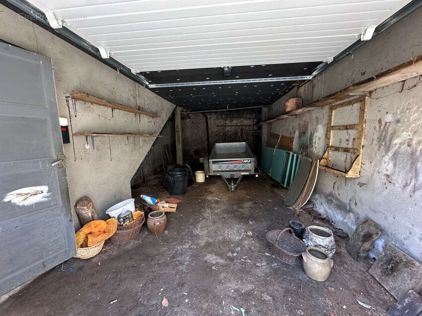 Maison à SAINT-GERVAIS-D'AUVERGNE