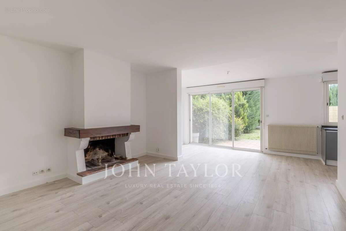 Maison à LE BOUSCAT