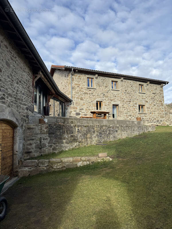 Maison à SAINT-GENEST-MALIFAUX