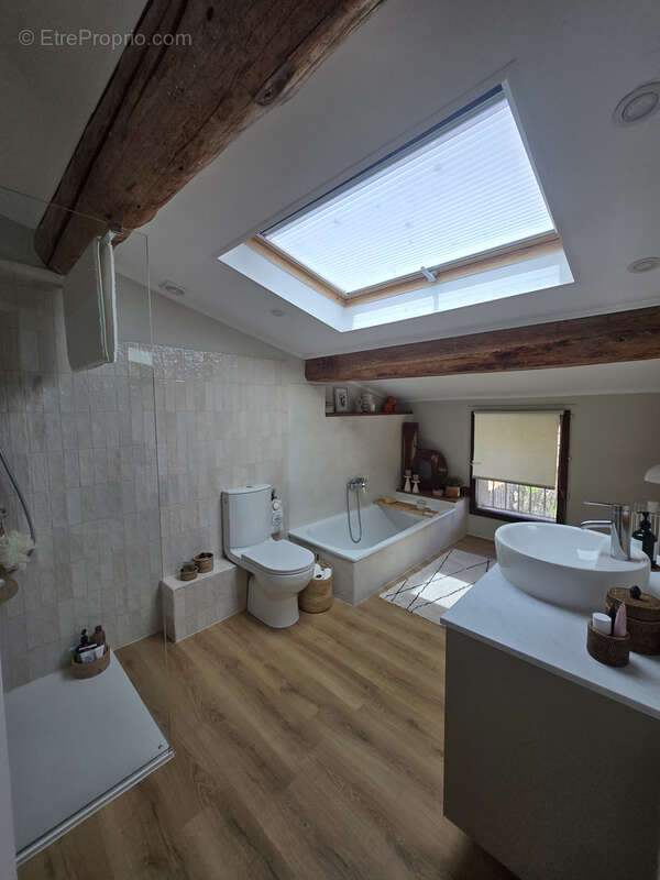 Maison en pierre beaucoup de charme - photo 13