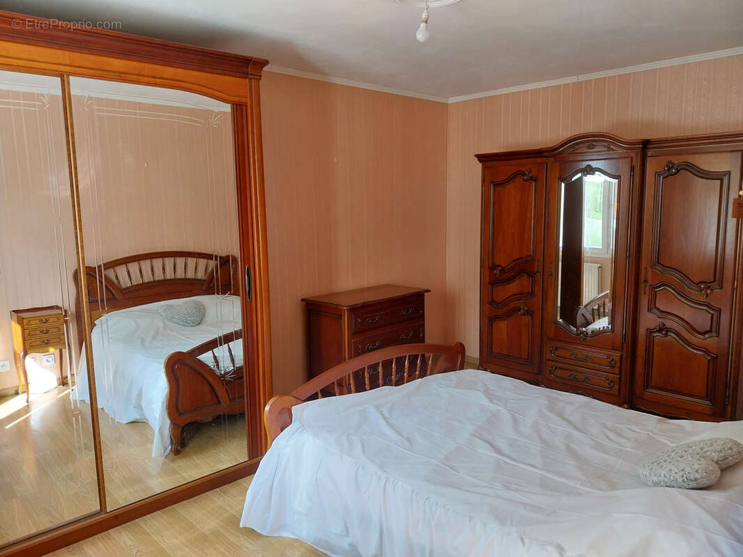 Maison à CHATEAUBERNARD