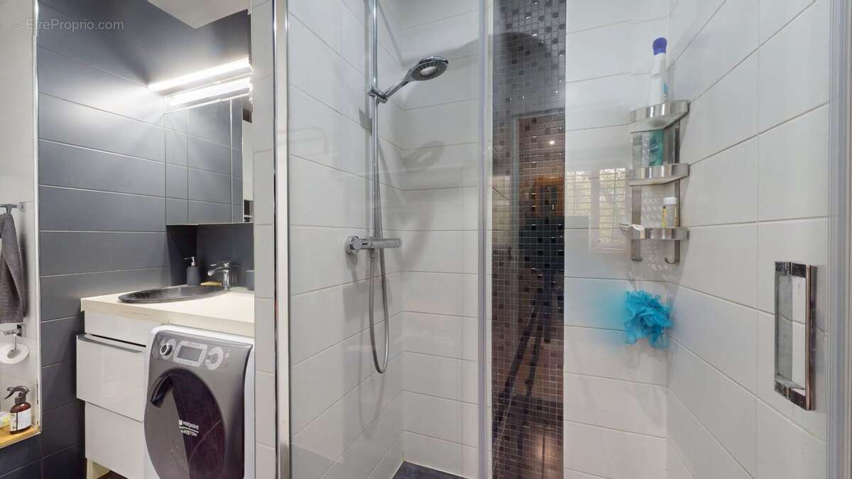 Appartement à OULLINS