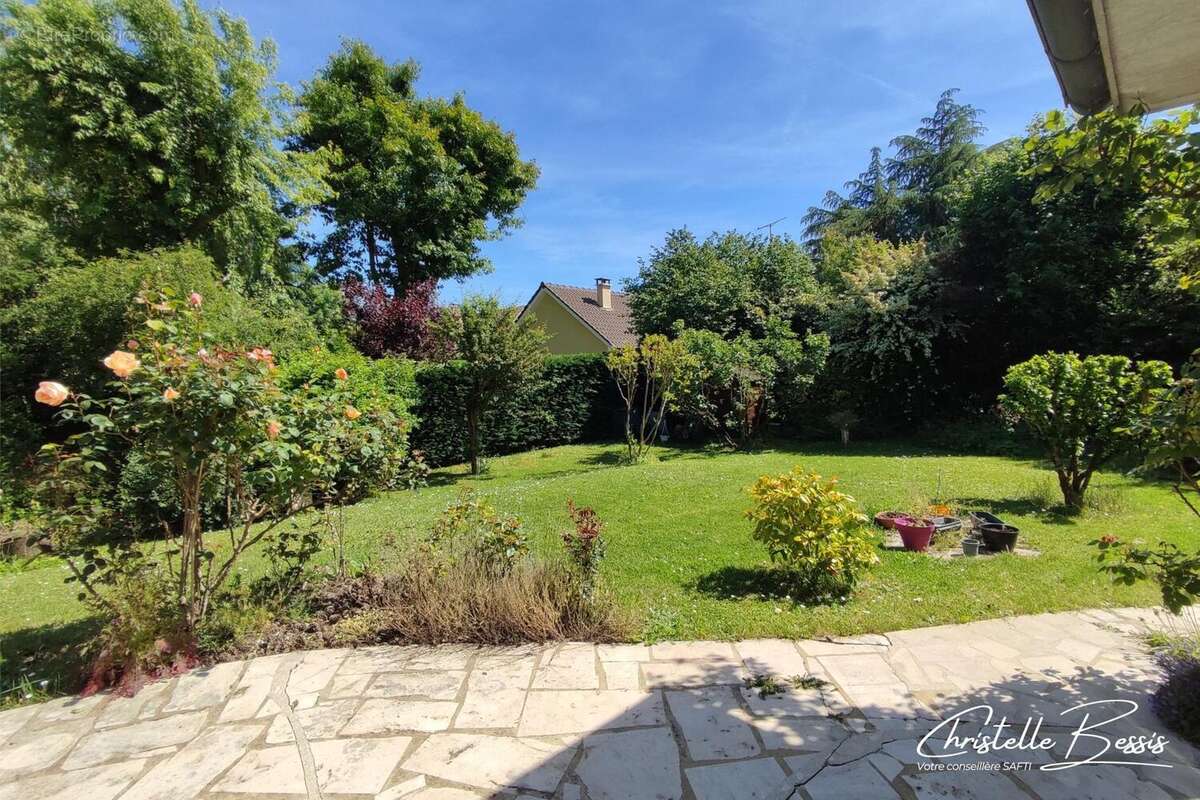 Photo 3 - Maison à VILLECRESNES